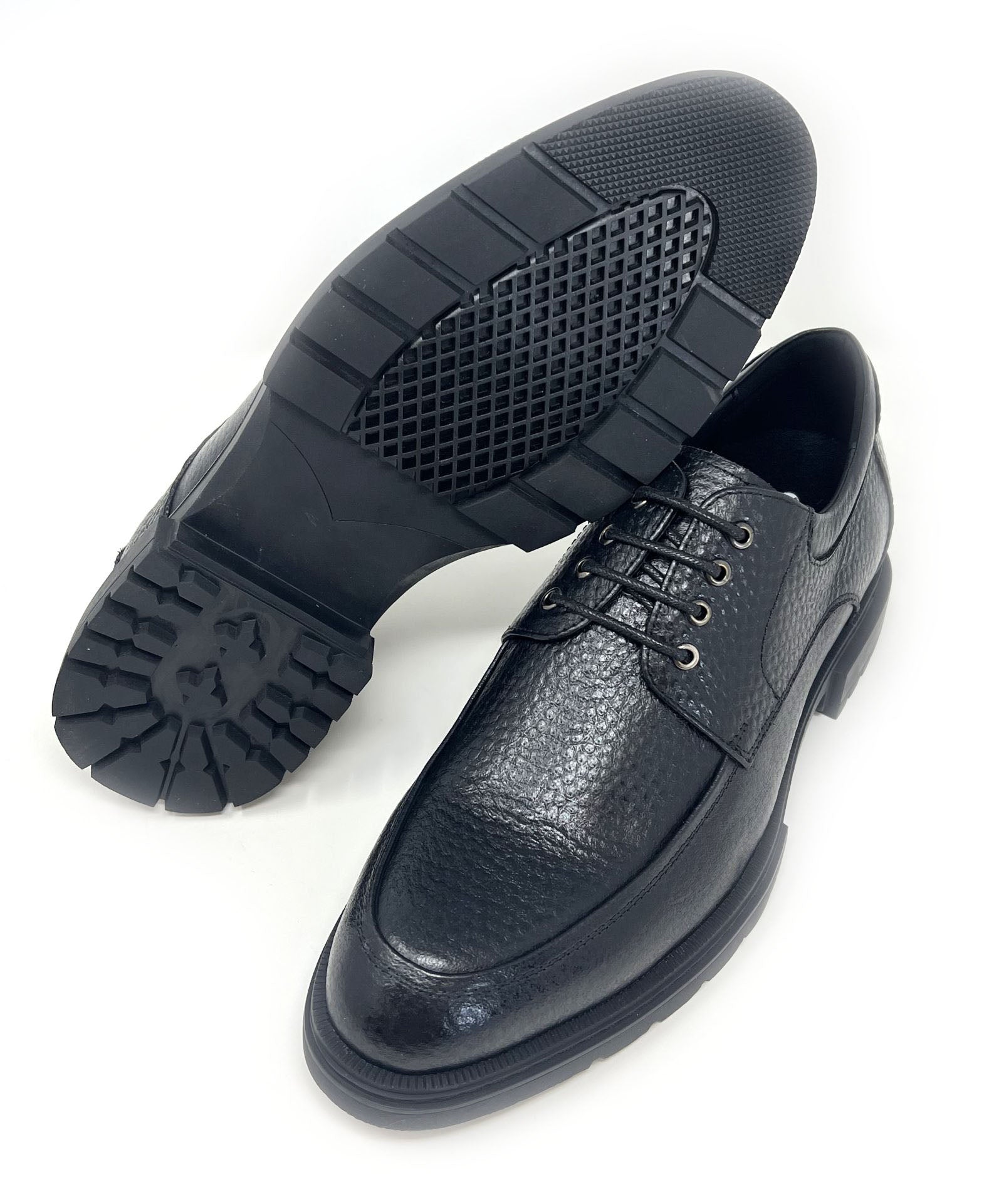Elevator shoes height increase FSH0041 - 2.6 Inches Taller (Black) - Size 7.5 Only