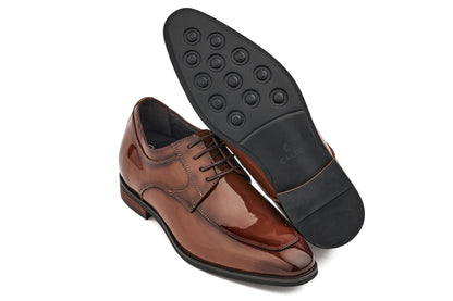 CALTO - K2711 - 2.8 Inches Taller (Caramel Brown) - Patent Leather Dress Derbies