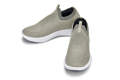 CALTO – Q072 – 2,4 Zoll größer (Beige) – leichte Slip-On-Sneaker