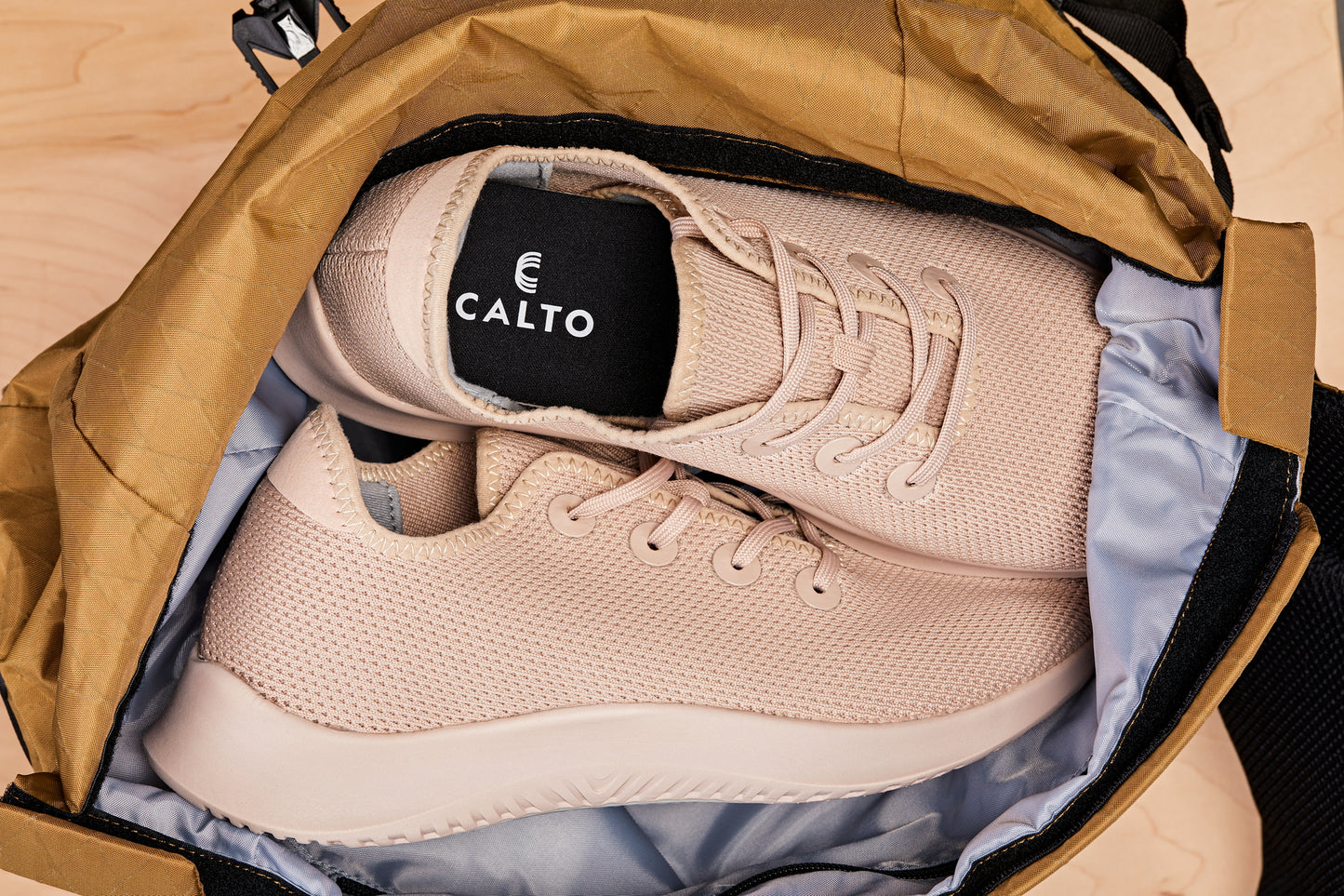CALTO - Q403 - 2.4 Inches Taller (Salmon) - Ultra Lightweight Knitted Sneakers